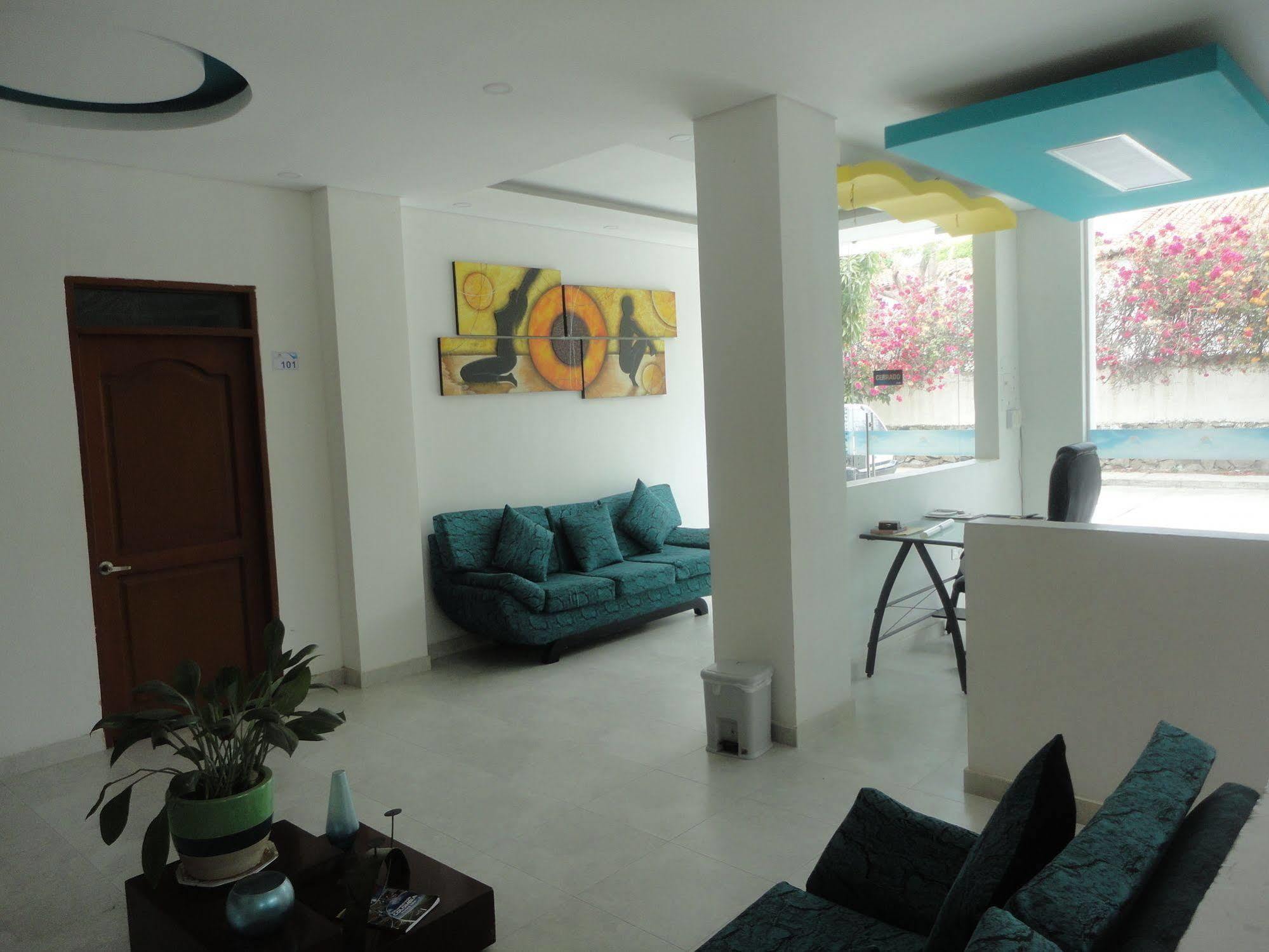 Brizzamar Hotel Santa Marta  Ngoại thất bức ảnh